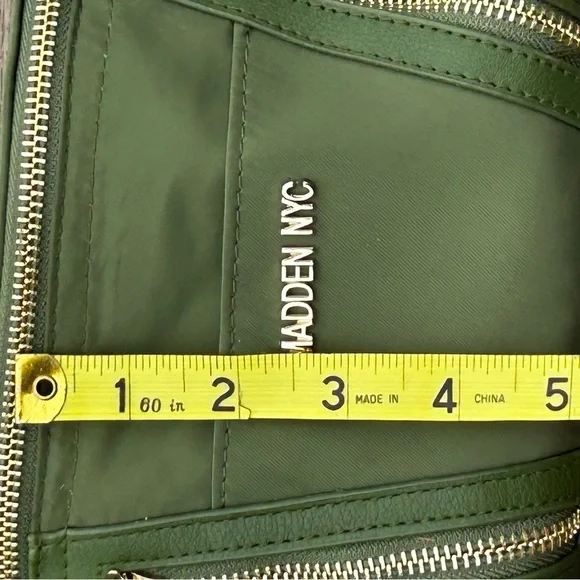 Madden NYC Olive Green Crossbody Bag Goldtone Hardware - Picture 6 of 10